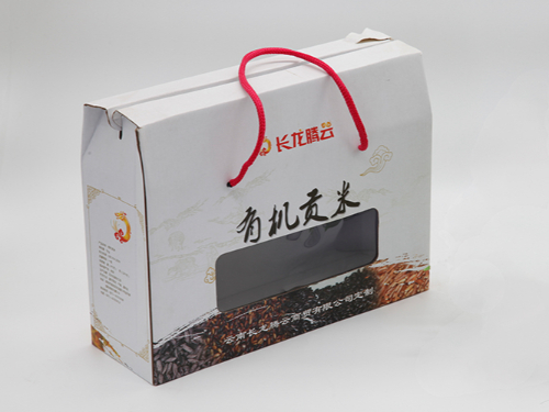 有機貢米香飄萬家,長龍騰云美名遠(yuǎn)揚!云南長龍騰云商貿(mào)公司禮盒定做